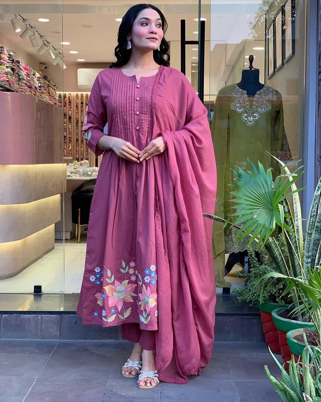 Jaipur Elegant Rosewood Pleated Kurti