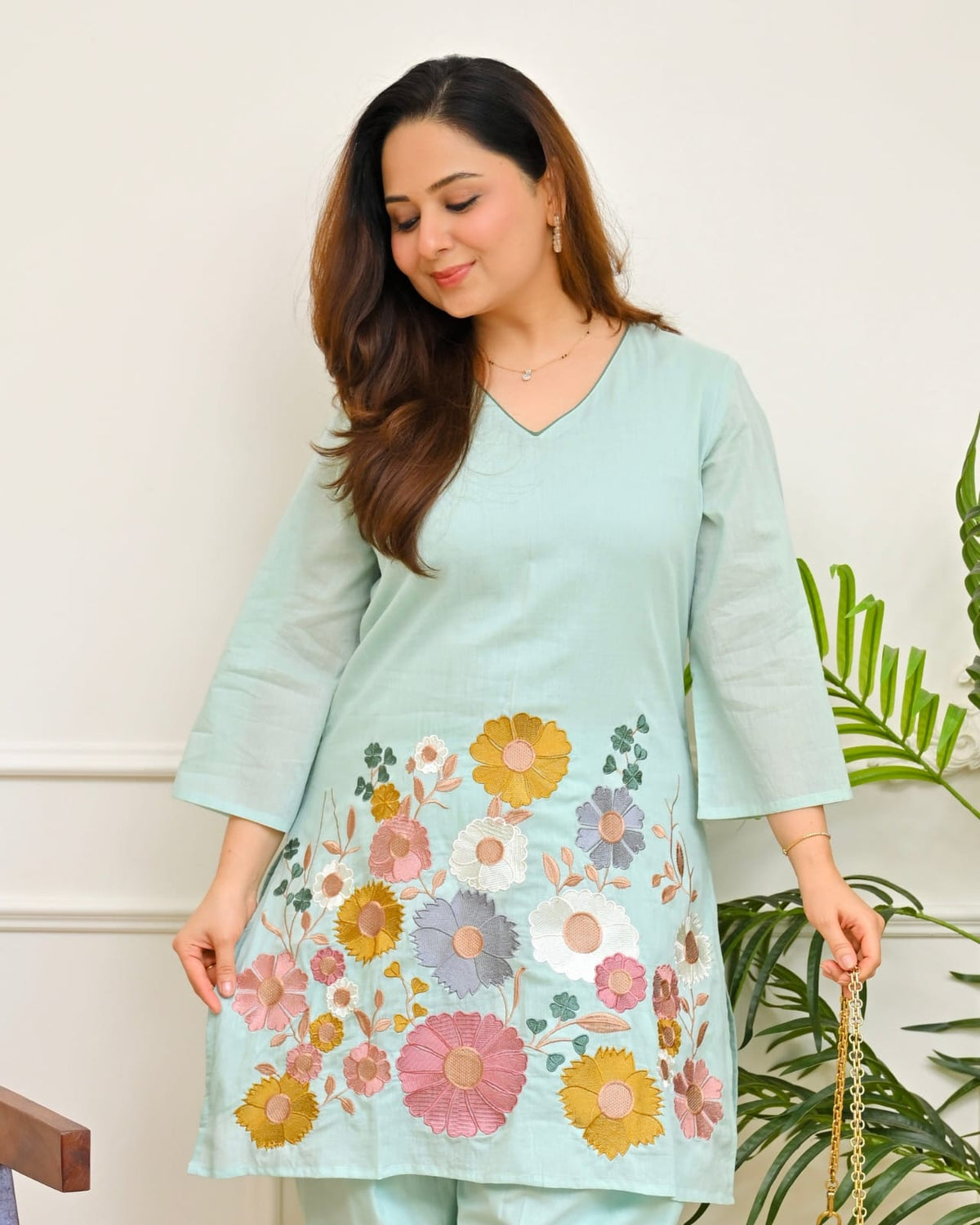 Mint Green Floral Embroidered Kurta Pant Set
