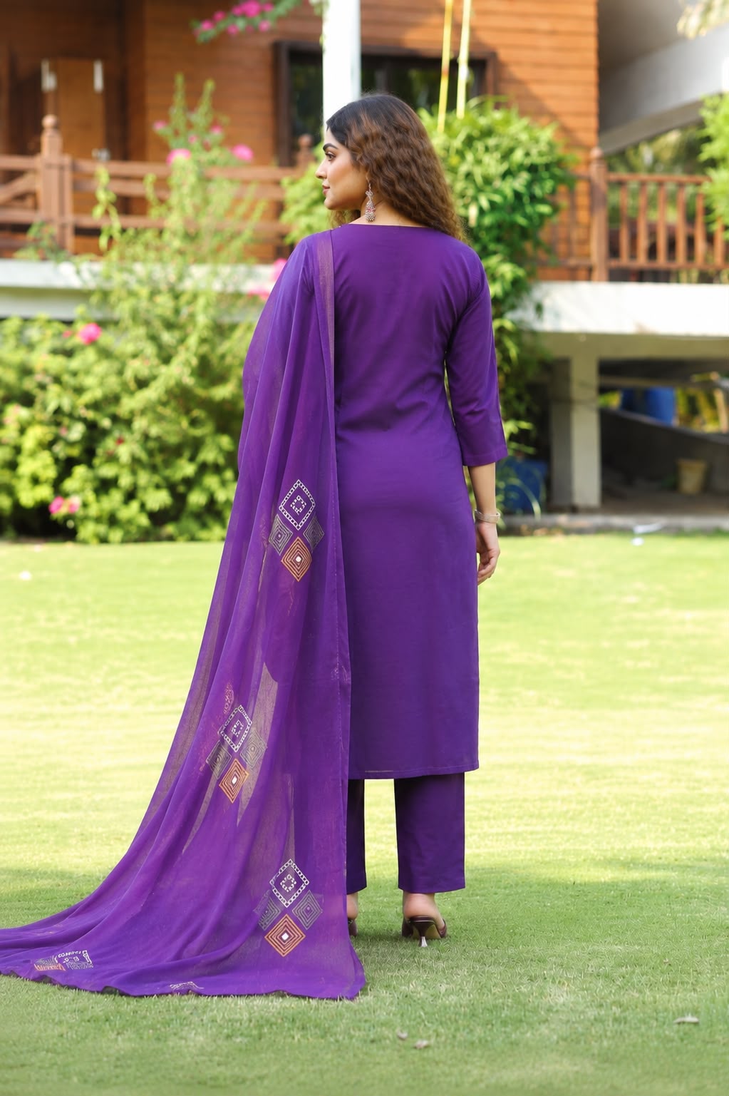 Purple Embroidered Kurta Pant Set With Dupatta For Women